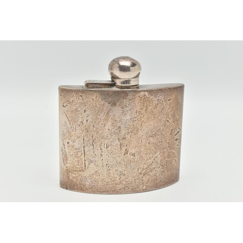 48 - AN EDWARDIAN SILVER HIP FLASK, of plain form with attached hinged lid, silver hallmark for Griffiths... 