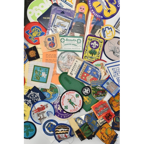 60 - A SELECTION OF MAINLY GIRL GUIDE AND SCOUT PATCH BADGES, to include Happiness is being a guide, Join... 