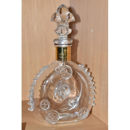 329 - A BACCARAT CRYSTAL GLASS DECANTER AND STOPPER FOR E. REMY MARTIN & CIE 'LOUIS XIII REMY MARTIN GRAND... 