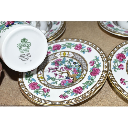 403 - A QUANTITY OF AYNSLEY 'INDIAN TREE' PATTERN COFFEE AND DINNERWARE, comprising twelve dinner plates, ... 