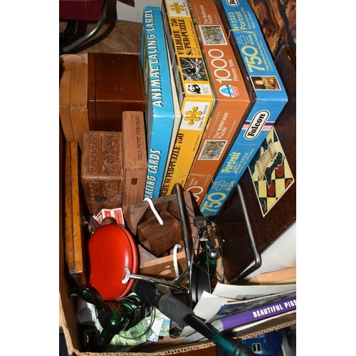 447 - A BOX AND LOOSE MINIATURE SEWING MACHINE, TABLET COMPUTER, PUZZLES AND SUNDRY ITEMS, to include a Gr... 