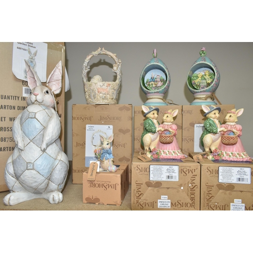 461 - A GROUP OF BOXED ENESCO JIM SHORE EASTER FIGURES, comprising Grey Rabbit Garden Statue no 6001601, F... 