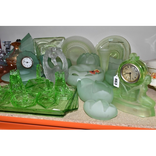 463 - A GROUP OF DECORATIVE GLASS WARE, to include uranium glass dressing table items, including a figural... 