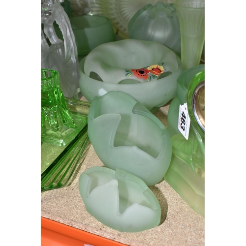 463 - A GROUP OF DECORATIVE GLASS WARE, to include uranium glass dressing table items, including a figural... 