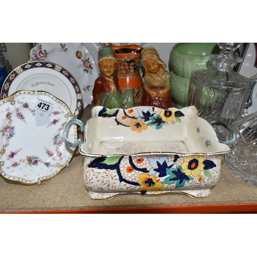 473 - A GROUP OF CERAMICS, GLASS AND CHALKWARE, to include a Royal Crown Derby 'Royal Antoinette' side pla... 