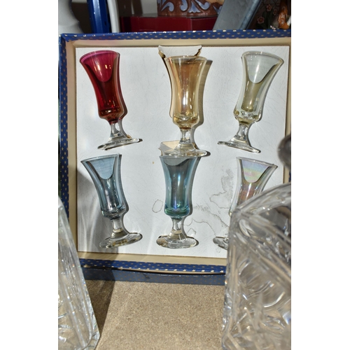 473 - A GROUP OF CERAMICS, GLASS AND CHALKWARE, to include a Royal Crown Derby 'Royal Antoinette' side pla... 