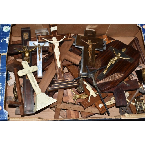 515 - ONE BOX OF RELIGIOUS CRUCIFIXES, to include an assortment of wooden and metal crucifixes, etc