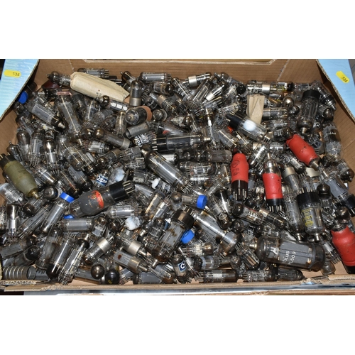 536 - A QUANTITY OF ASSORTED BOXED AND UNBOXED VALVES, assorted sizes, manufacturers to include Brimar, Ed... 