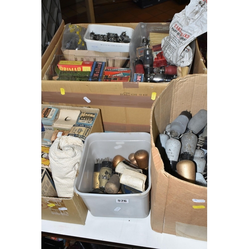 576 - A QUANTITY OF ASSORTED BOXED AND UNBOXED VALVES, assorted sizes, manufacturers to include Mazda, Osr... 