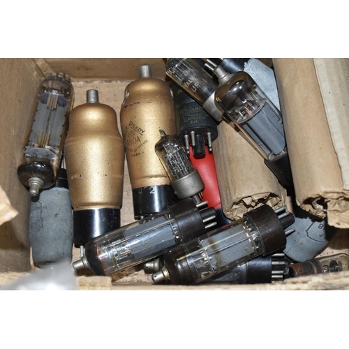 576 - A QUANTITY OF ASSORTED BOXED AND UNBOXED VALVES, assorted sizes, manufacturers to include Mazda, Osr... 