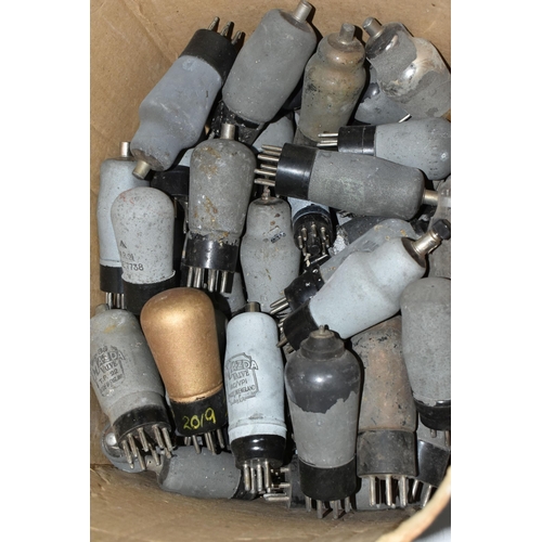 576 - A QUANTITY OF ASSORTED BOXED AND UNBOXED VALVES, assorted sizes, manufacturers to include Mazda, Osr... 