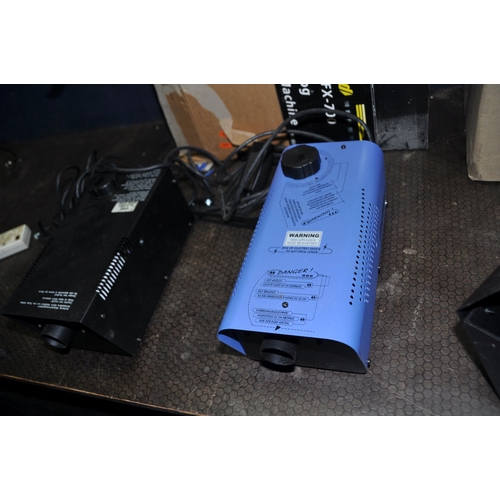 1056 - A PROSOUND MFX-700 FOG MACHINE with remote and original box, another smoke machine and a bubble mach... 
