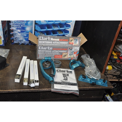 1099 - A CLARKE ELECTRIC POWER HOIST in box (needs final assembly) (PAT pass and working), a Clarke Mortici... 