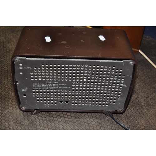 1106 - THREE ITEM OF VINTAGE AUDIO EQUIPMENT comprising of a Murphy A252 valve radio, an Ultra valve radio ... 