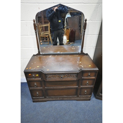 1246 - A 20TH CENTURY OAK TWO PIECE BEDROOM SUITE, comprising a  double door wardrobe, width 123cm x depth ... 