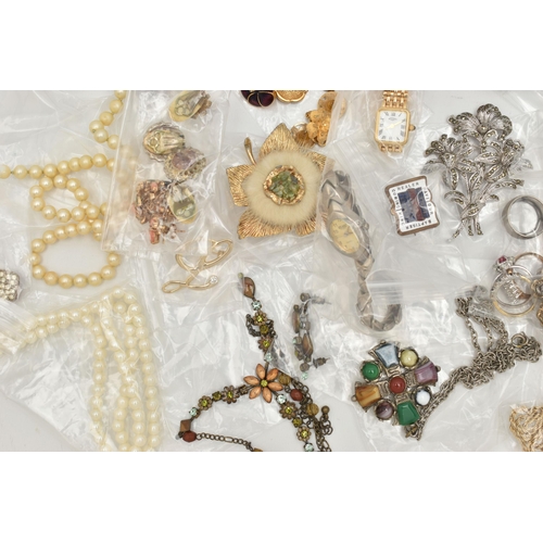108 - A BAG OF ASSORTED COSTUME JEWELLERY AND WATCHES, assorted jewellery items, including a signed 'Holly... 