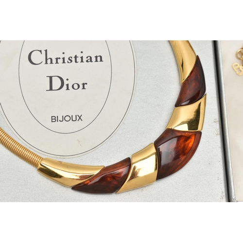 20 - A 'CHRISTIAN DIOR' NECKLACE AND TWO OTHER JEWELLERY ITEMS, a mesh style gold tone necklace, fitted w... 