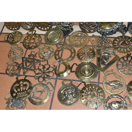 394 - TWO BOXES OF HORSE BRASSES AND SHIRE HORSE BELLS, to include a quantity of approximately ninety to o... 