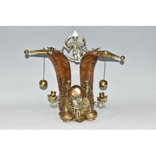 436 - AN ANGLO/INDIAN COLONIAL RAM'S HORN AND BRASS INK STAND,  Ram's horn standish with two inkwells, pen... 