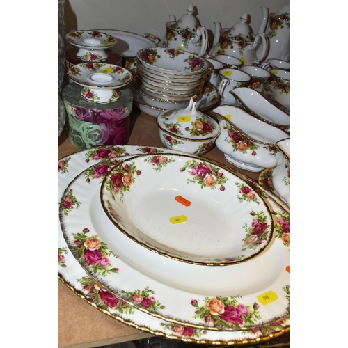 507 - ROYAL ALBERT OLD COUNTRY ROSES TEA AND DINNER WARES ETC, comprising fourteen dinner plates, twenty-f... 