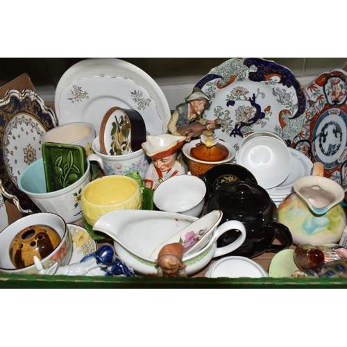 546 - FIVE BOXES AND LOOSE CERAMICS AND GLASS WARES, to include a Mason's Peony & Prunus Root plate, two G... 