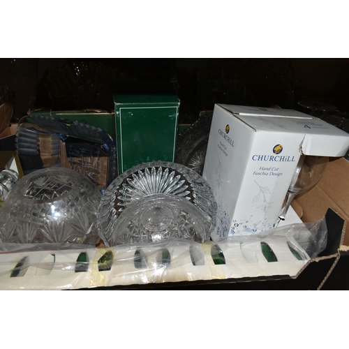 508 - SIX BOXES AND LOOSE GLASS WARES ETC, to include six boxed Luminarc green Stockholm glasses, four box... 