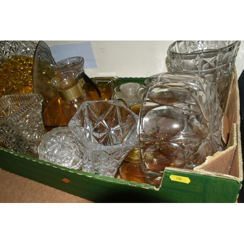 508 - SIX BOXES AND LOOSE GLASS WARES ETC, to include six boxed Luminarc green Stockholm glasses, four box... 