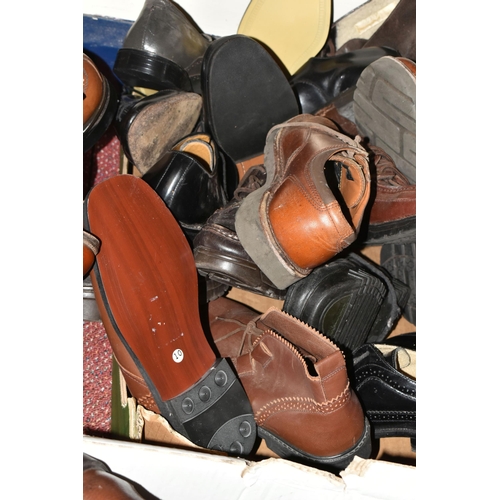 518 - TEN BOXES OF MEN'S SHOES AND BOOTS, sizes include 8, 9 and 10, various styles, brands include Loake,... 