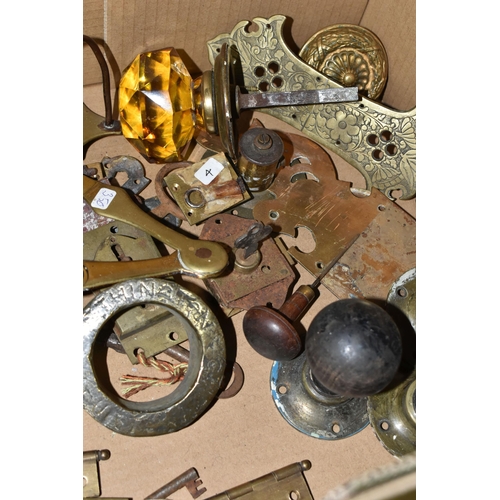 460 - TWO BOXES OF DOOR FURNITURE, VINTAGE TOOLS AND MISCELLANEOUS SUNDRIES, to include three vintage Diss... 