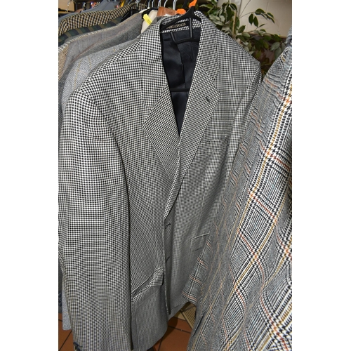 577 - A QUANTITY OF GENTLEMEN'S VINTAGE CLOTHING, comprising thirty four classic gentlemen's jackets, chec... 