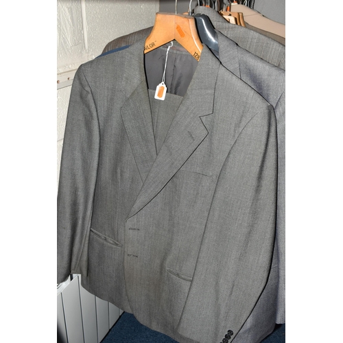 653 - TWENTY ONE GENTLEMEN'S VINTAGE LOUNGE SUITS, assorted colours, pale grey, blue, beige, pinstriped, m... 