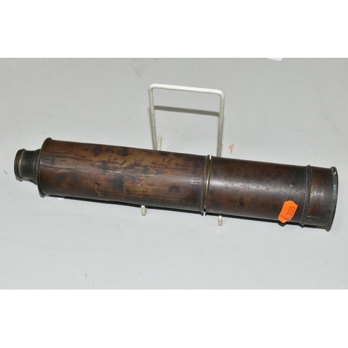 620 - A VICTORIAN BRASS THREE DRAW TELESCOPE, no makers marking, damage and wear to outer brass casing, ma... 