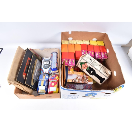 23 - A QUANTITY OF BOXED AND UNBOXED ADVERTISING AND PROMOTIONAL TOYS AND MEMORABILIA, to include boxed A... 