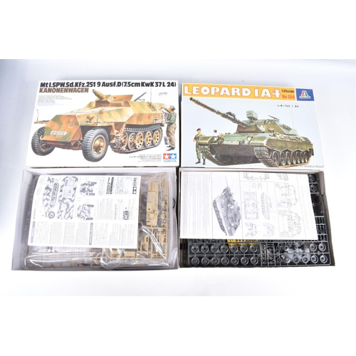 30 - A QUANTITY OF BOXED UNBUILT PLASTIC CONSTRUCTION KITS, assorted 1/48 and 1/72 scale aircraft kits by... 