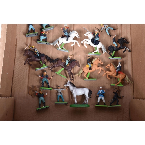 101 - A QUANTITY OF BRITAINS DEETAIL AND OTHER NATIVE AMERICAN, COWBOY, MEXICAN AND CAVALRY FIGURES, assor... 