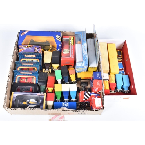 104 - A QUANTITY OF BOXED MODERN DIECAST VEHICLES, to include Matchbox Models of Yesteryear (1980's issues... 