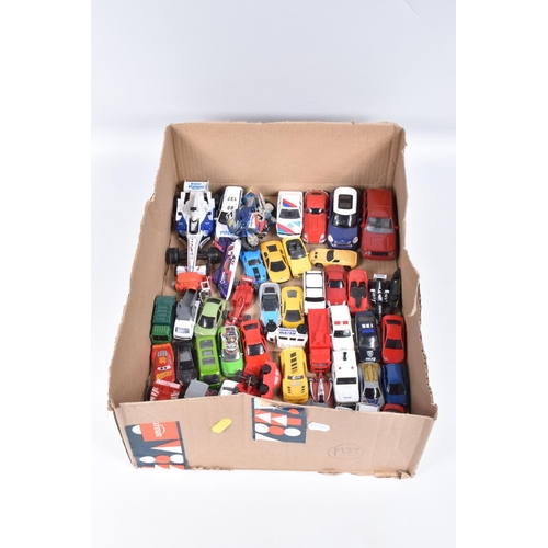 120 - A QUANTITY OF UNBOXED AND ASSORTED MODERN DIECAST AND PLASTIC VEHICLES, to include Norscott Caterpil... 