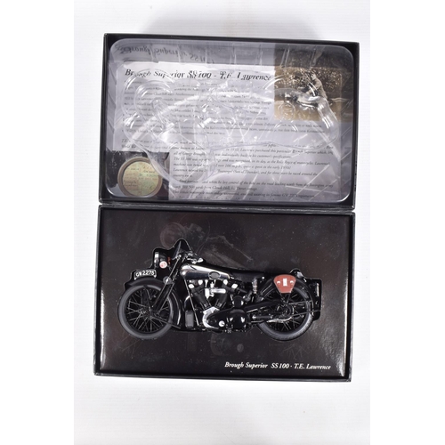 71 - TWO BOXED MINICHAMPS 1:12 SCALE MODEL CLASSIC BIKES, to include a Vincent - HRD Series C in Black Sh... 