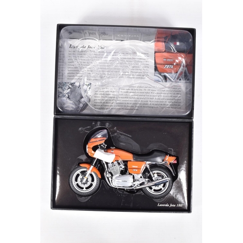 72 - TWO BOXED MINICHAMPS 1:12 SCALE MODE CLASSIC BIKES, to include a Ducati 750 Paul Smart Imola 1972, C... 