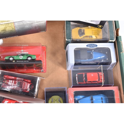 141 - A QUANTITY OF BOXED AND BOXED MODERN DIECAST EUROPEAN AND AMERICAN CAR MODELS, to include a quantity... 