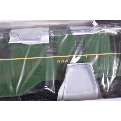 166 - A BOXED OO GAUGE HELJAN GWR AEC DIESEL RAILCAR W32W in BR Green with speed whiskers with white roof,... 