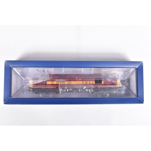 204 - A BOXED OO GAUGE BACHMANN BRANCHLINE MODEL RAILWAYS Class 37, no. 37418 'East Lancashire Railway' in... 