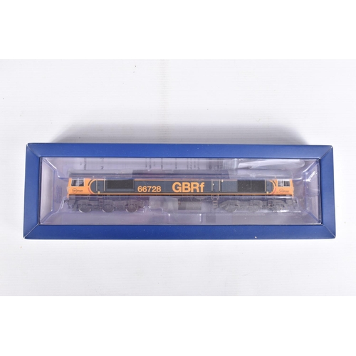 217 - A BOXED OO GAUGE BACHMANN BRANCHLINE MODEL RAILWAY Class 66, no. 66728 ' Institution of Railway Oper... 