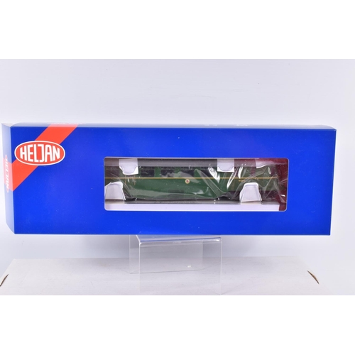 246 - A BOXED OO GAUGE  HELJAN  GWR AEC  DIESEL  RAILCAR, W26W in BR Green with Speed Whiskers with Grey R... 