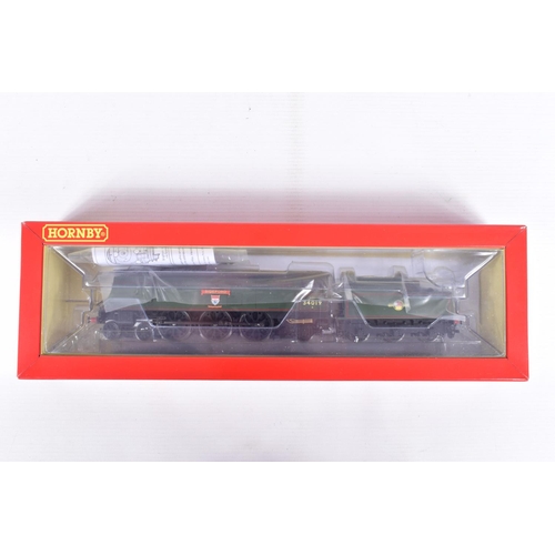 265 - A BOXED OO GAUGE HORNBY MODEL RAILWAYS LOCOMOTIVE Class 37 Original West Country Class, no. 34019 'B... 