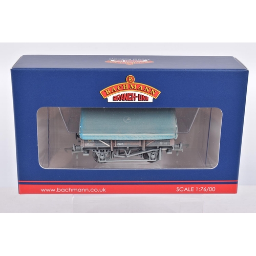 275 - TEN BOXED OO GAUGE BACHMANN BRANCHLINE WAGONS, to include four of the  China Clay in BR Bauxite Weat... 