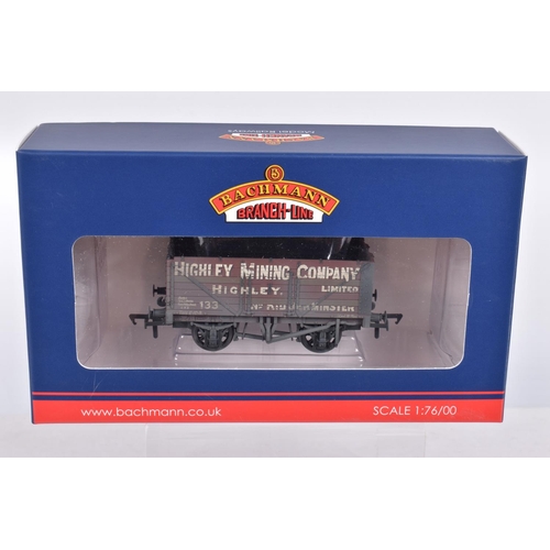 275 - TEN BOXED OO GAUGE BACHMANN BRANCHLINE WAGONS, to include four of the  China Clay in BR Bauxite Weat... 