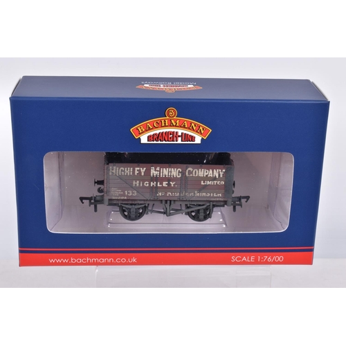 275 - TEN BOXED OO GAUGE BACHMANN BRANCHLINE WAGONS, to include four of the  China Clay in BR Bauxite Weat... 