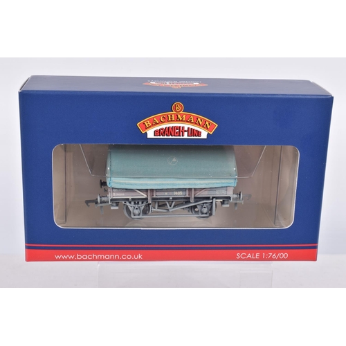 275 - TEN BOXED OO GAUGE BACHMANN BRANCHLINE WAGONS, to include four of the  China Clay in BR Bauxite Weat... 