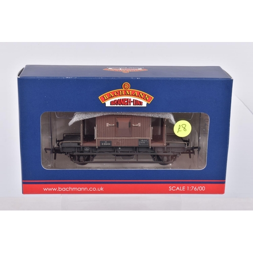 281 - THIRTEEN BOXED OO GAUGE BACHMANN BRANCHLINE MODEL RAILWAYS WAGONS, to include a Set of Three Norther... 